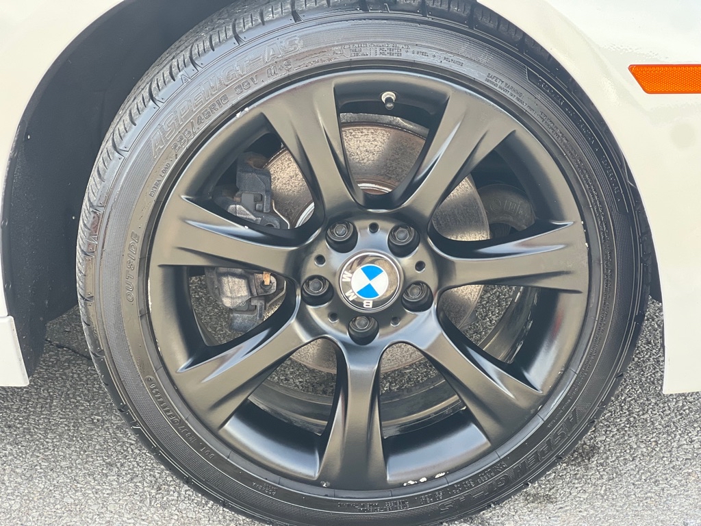 Photo 15 of this BMW 320
