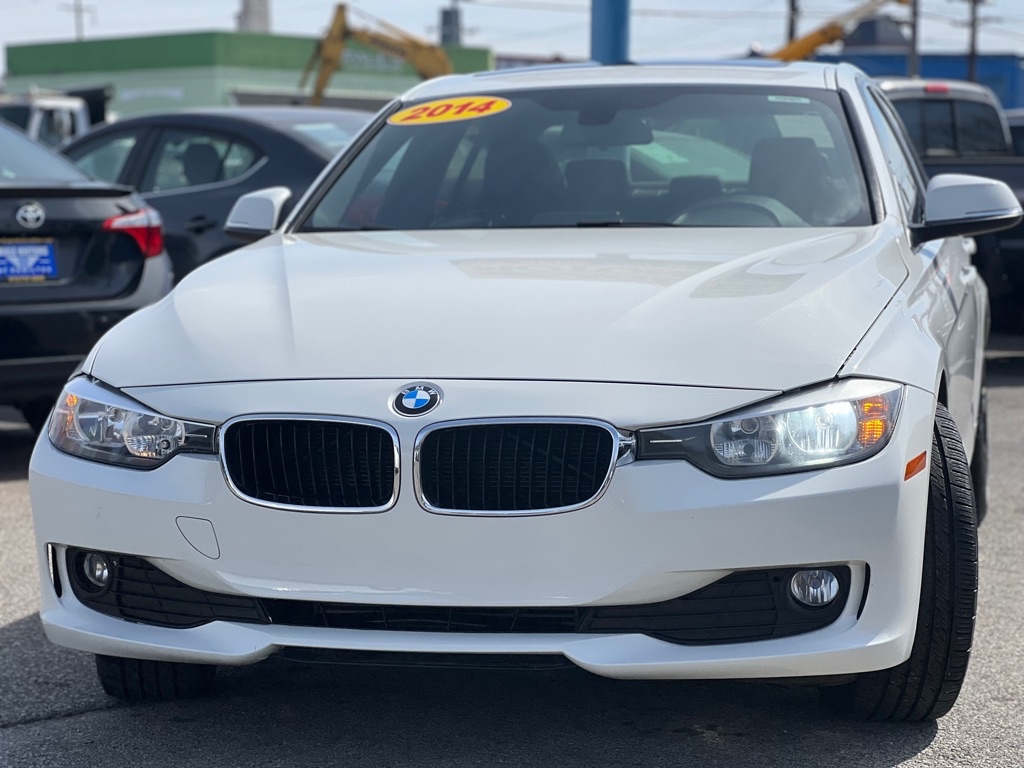 Photo 3 of this BMW 320