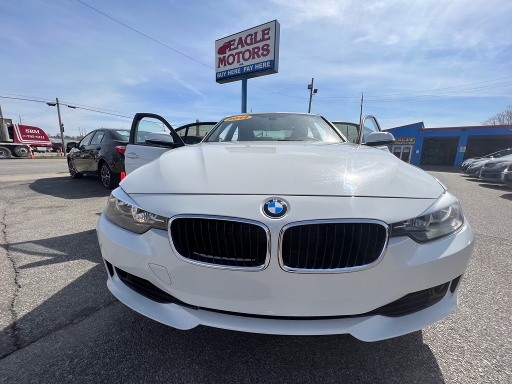 Photo 37 of this BMW 320