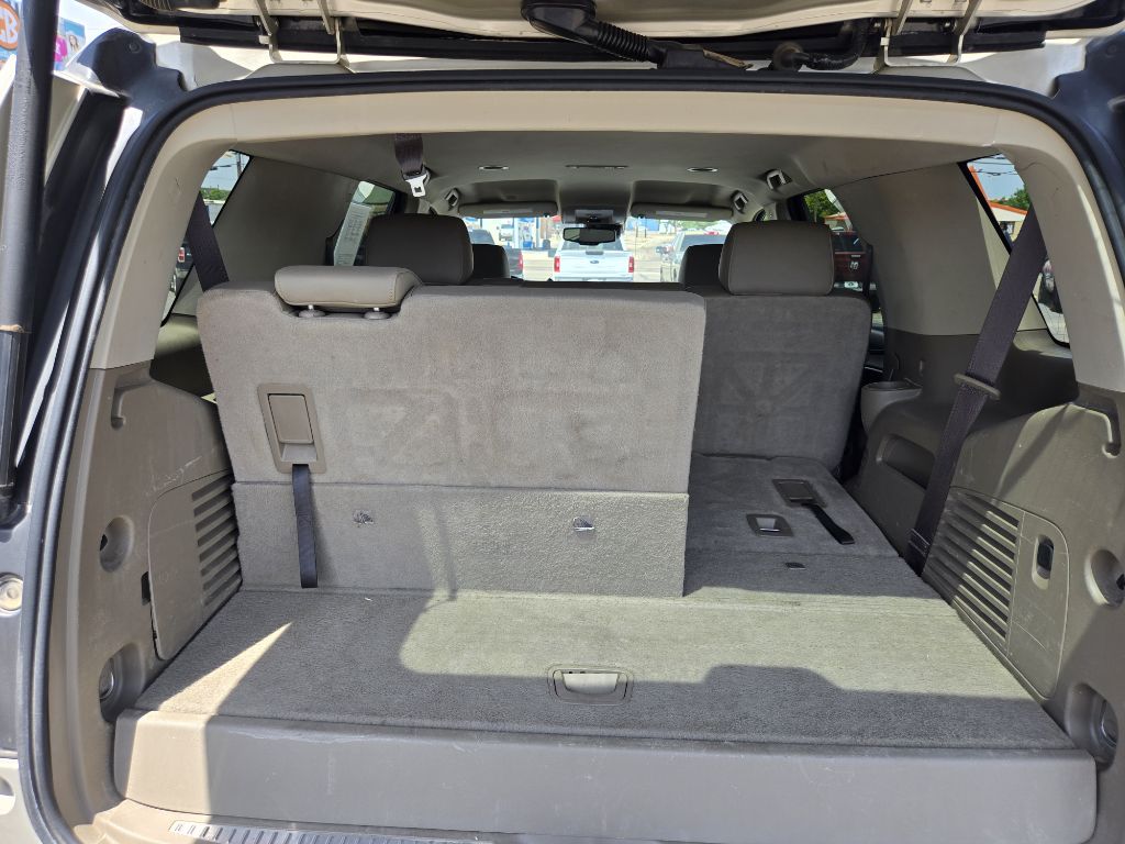 Photo 12 of this CHEVROLET TAHOE