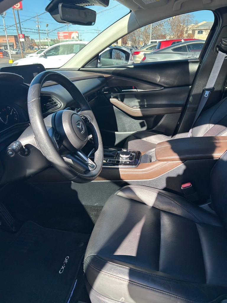 Photo 8 of this MAZDA CX-30