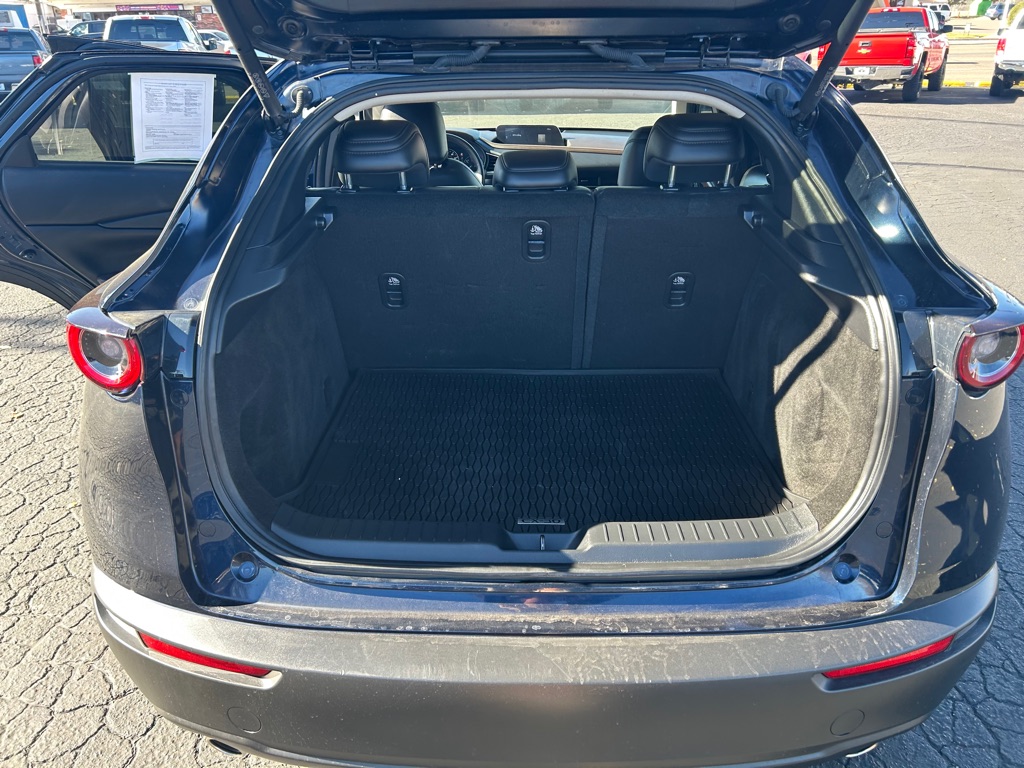 Photo 6 of this MAZDA CX-30