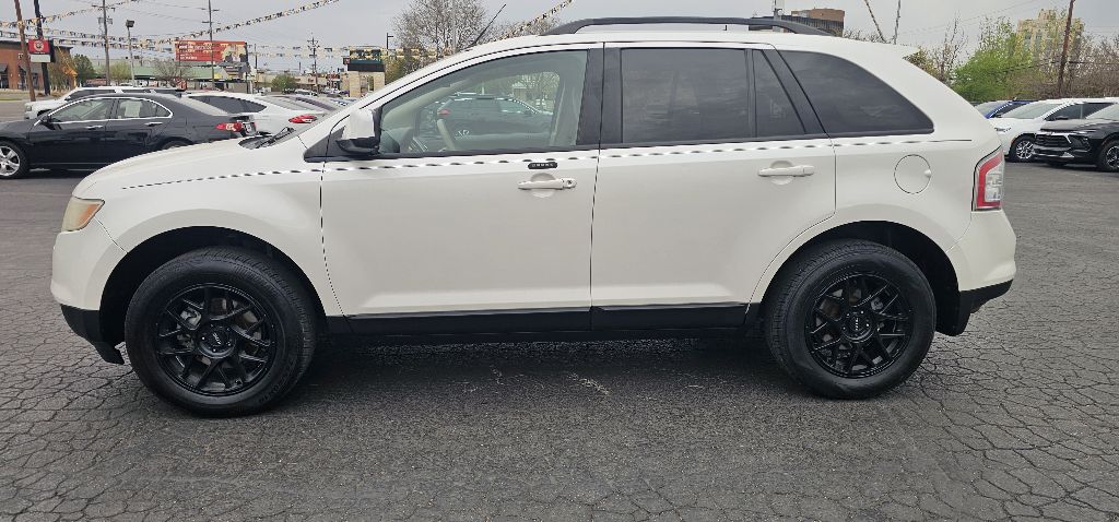 Photo 2 of this FORD EDGE