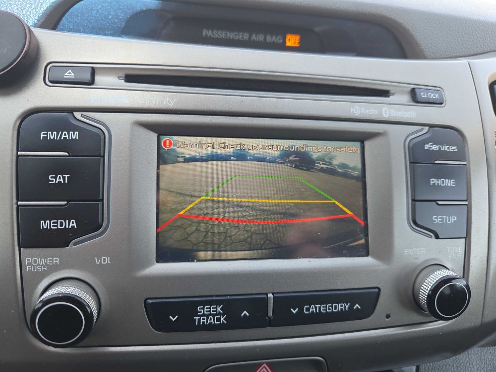 Photo 10 of this KIA SPORTAGE