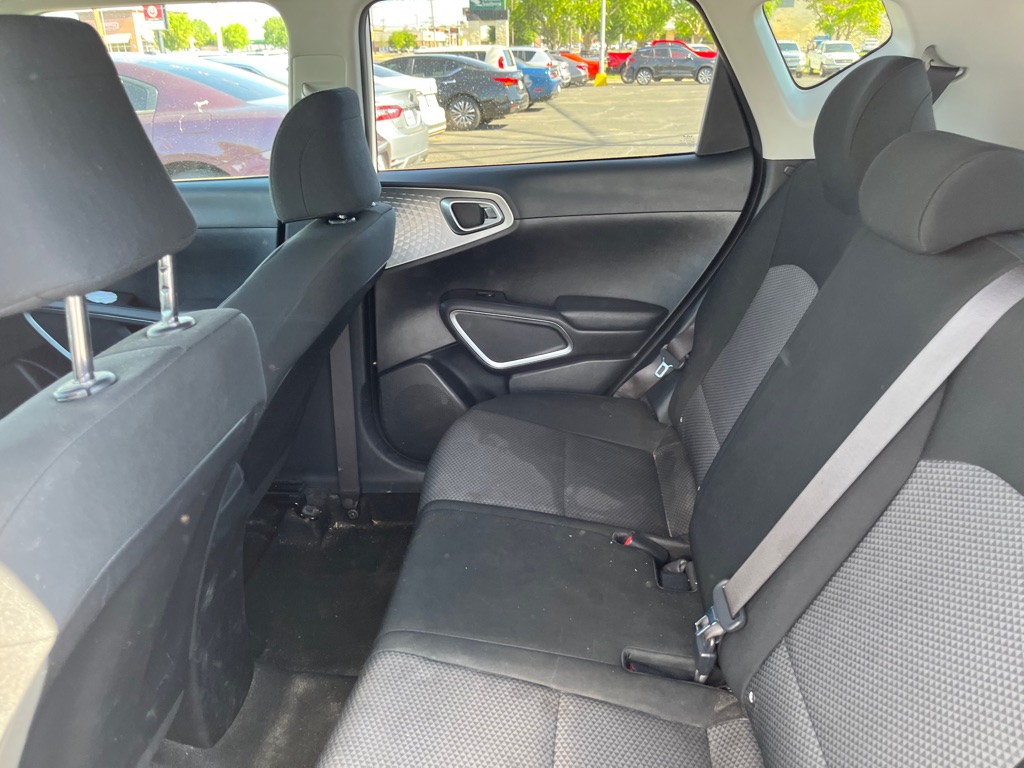 Photo 9 of this KIA SOUL
