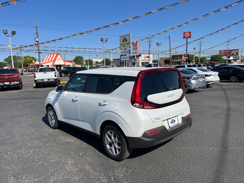 Photo 6 of this KIA SOUL