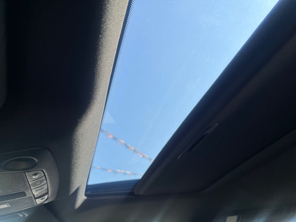 Photo 13 of this INFINITI QX80