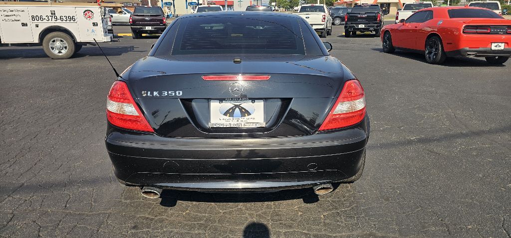Photo 2 of this MERCEDES-BENZ SLK
