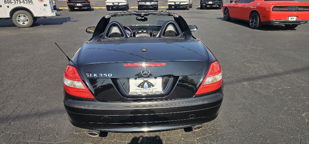 Photo 8 of this MERCEDES-BENZ SLK
