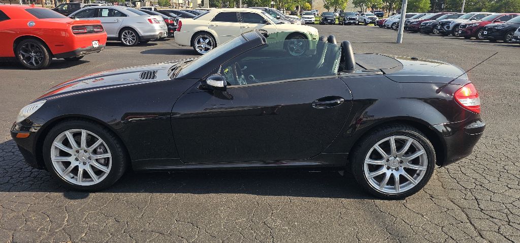 Photo 7 of this MERCEDES-BENZ SLK