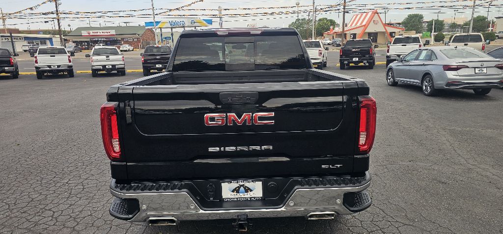 Photo 4 of this GMC SIERRA 1500