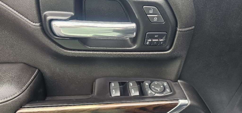 Photo 9 of this GMC SIERRA 1500