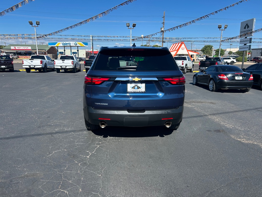 Photo 7 of this CHEVROLET TRAVERSE