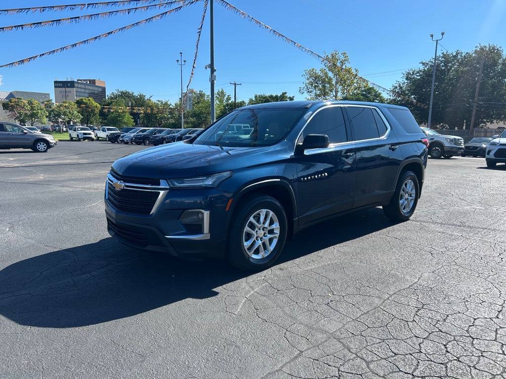 Photo 4 of this CHEVROLET TRAVERSE