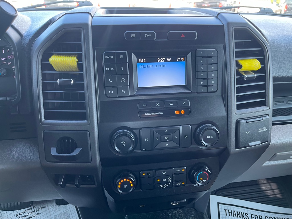 Photo 14 of this FORD F250 SUPER DUT