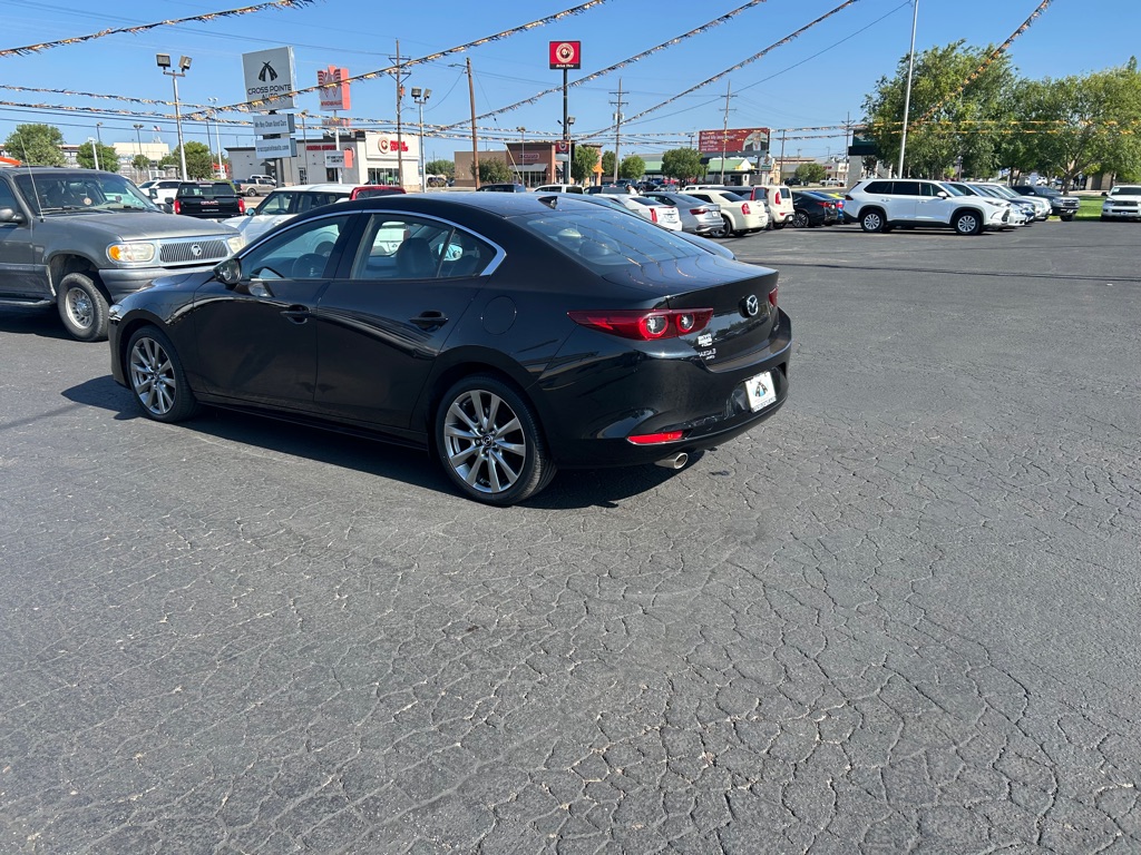 Photo 6 of this MAZDA MAZDA3 SEDAN