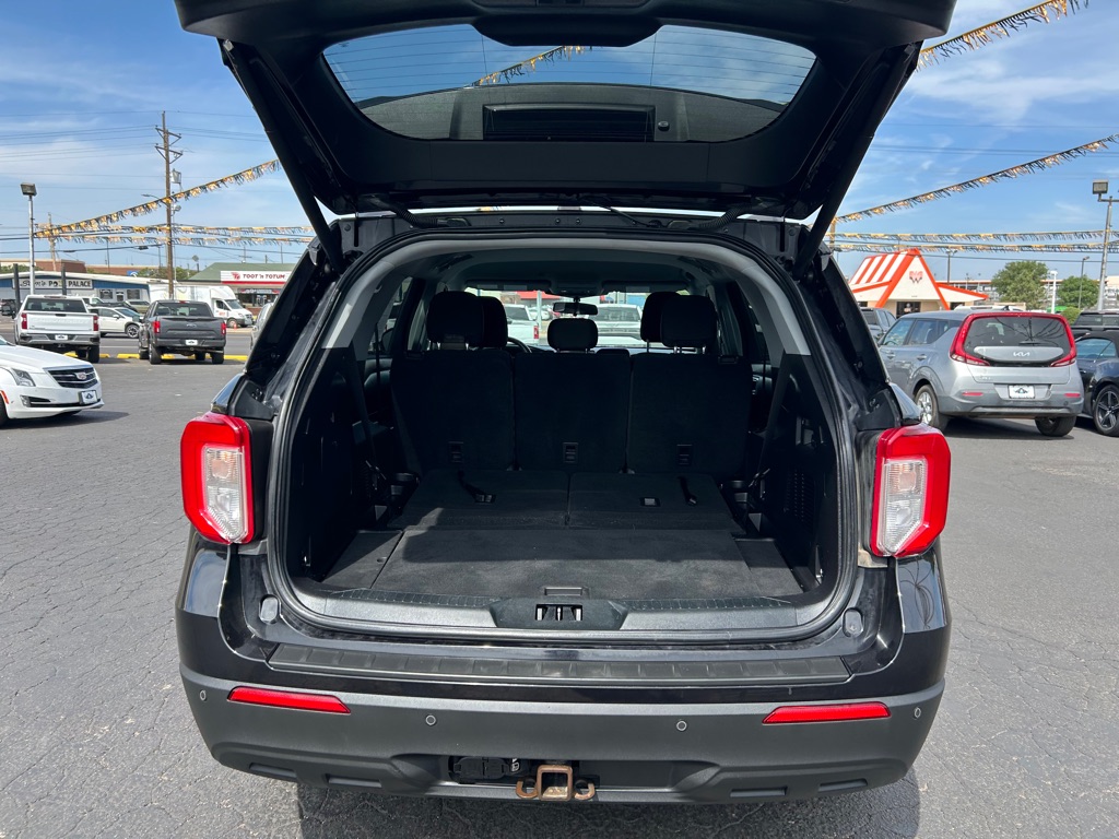 Photo 9 of this FORD EXPLORER