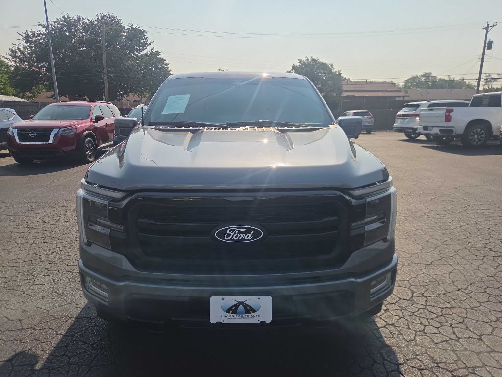 Photo 3 of this FORD F150