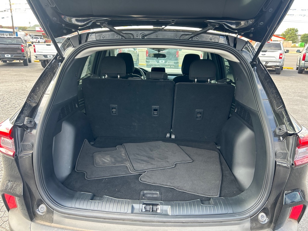 Photo 9 of this FORD ESCAPE