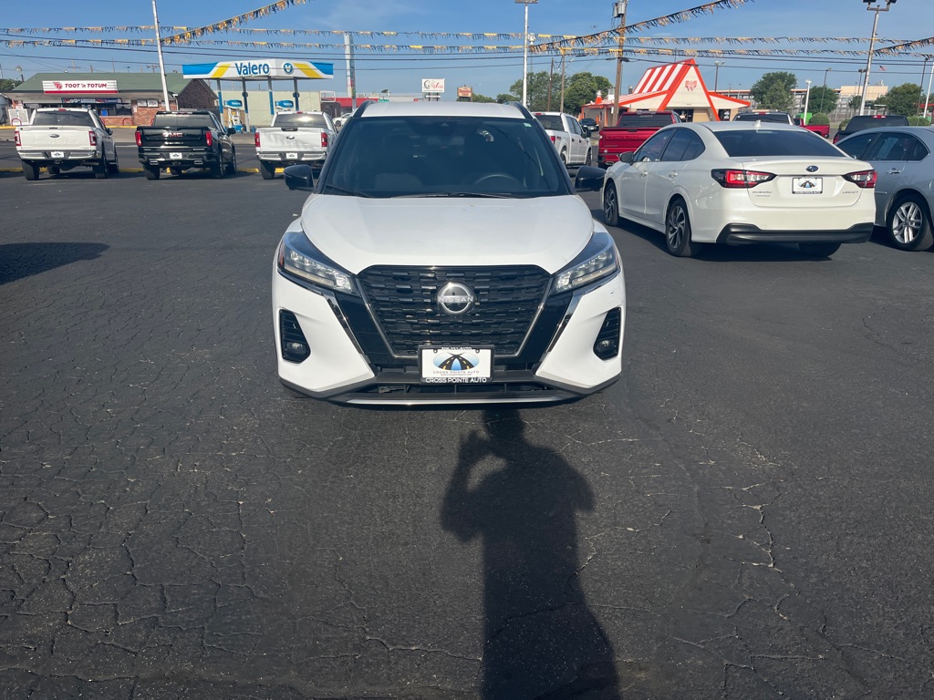 Photo 3 of this NISSAN KICKS