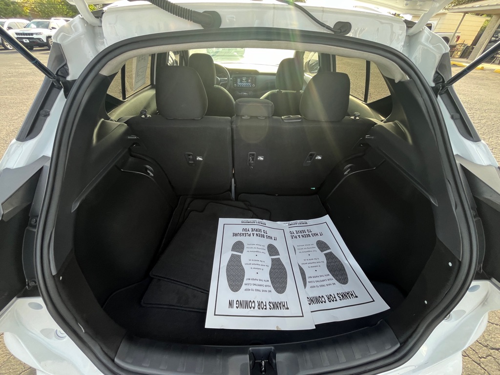 Photo 10 of this NISSAN KICKS