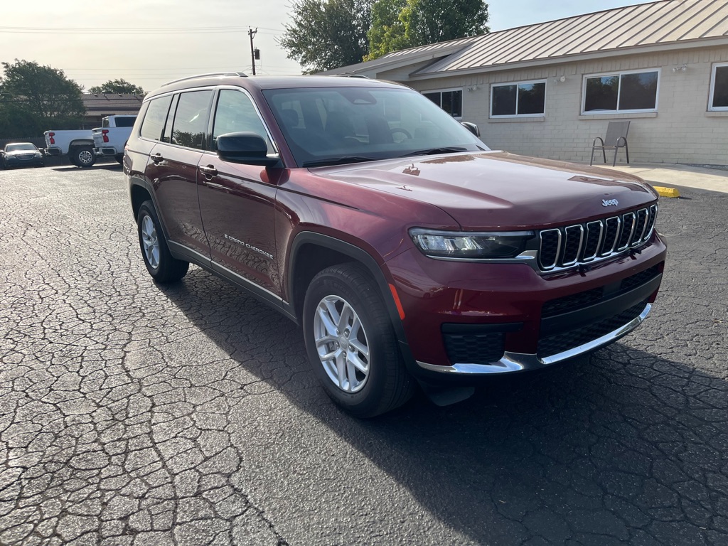 Photo 2 of this JEEP GRAND CHEROKEE