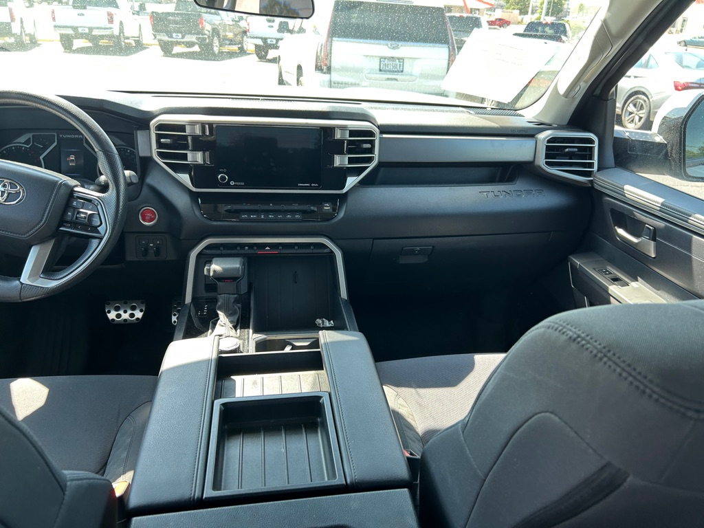 Photo 13 of this TOYOTA TUNDRA