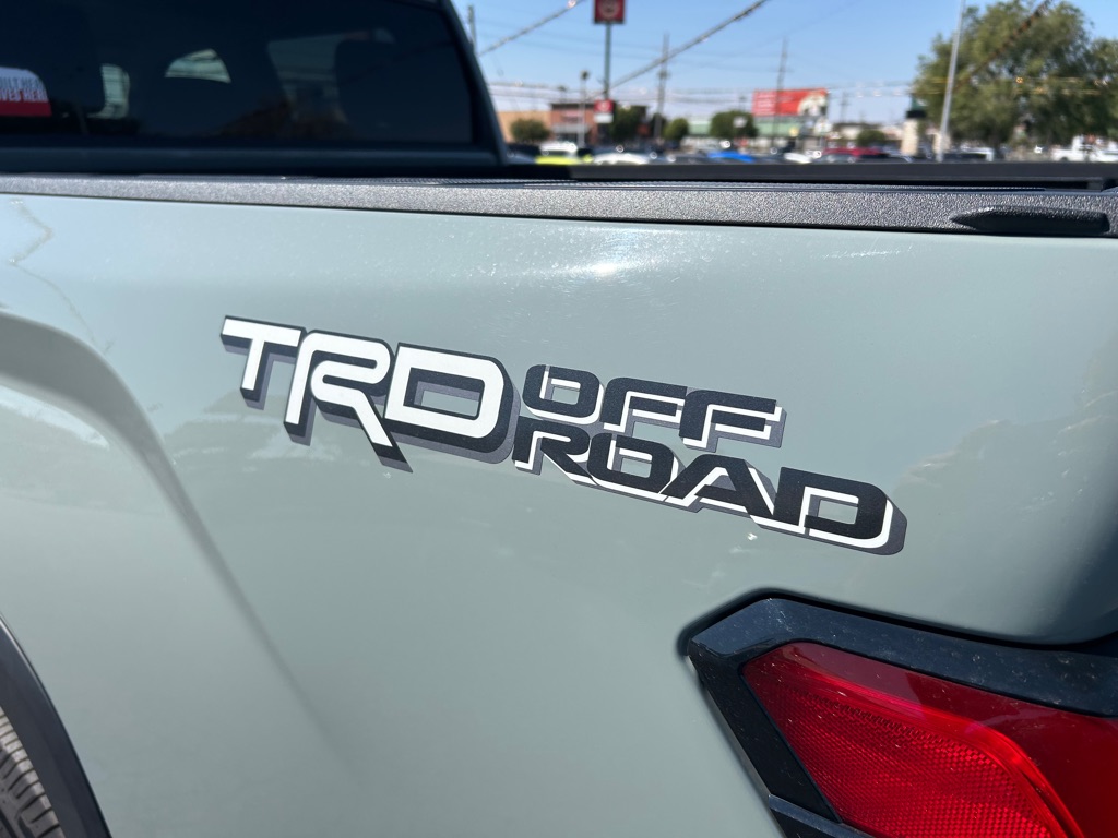 Photo 10 of this TOYOTA TUNDRA