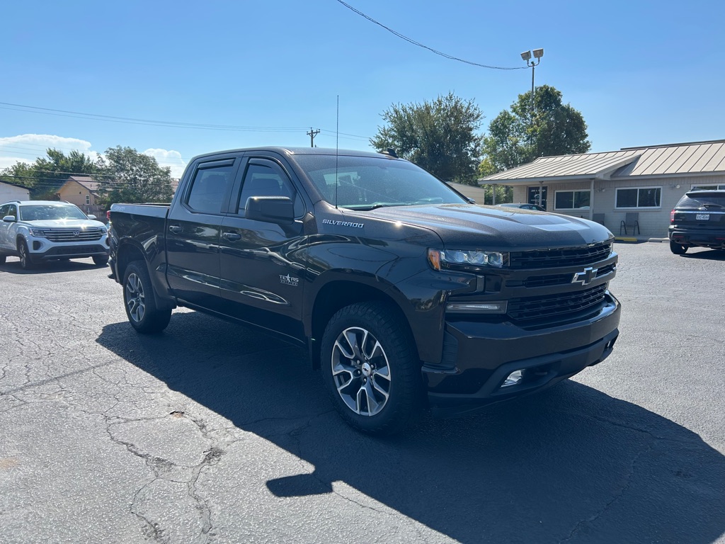Photo 2 of this CHEVROLET SILVERADO 1500