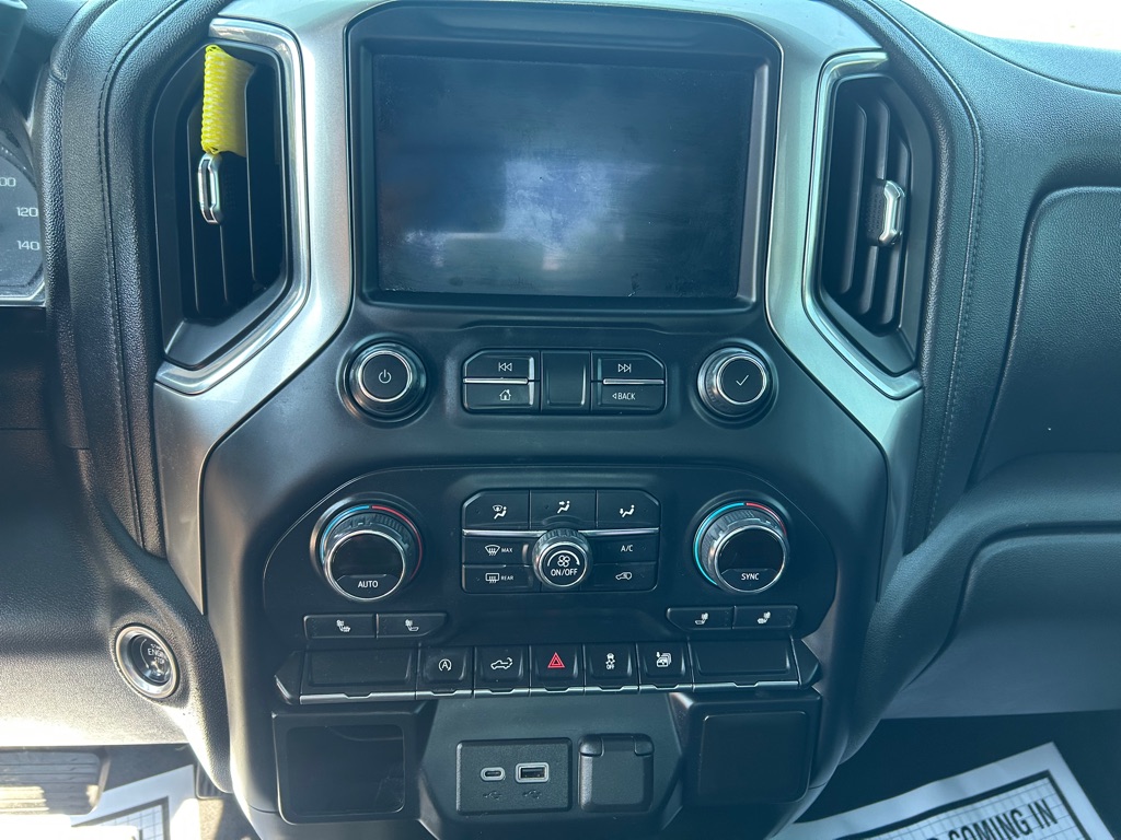Photo 16 of this CHEVROLET SILVERADO 1500