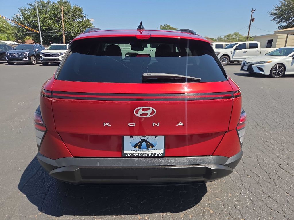 Photo 4 of this HYUNDAI KONA