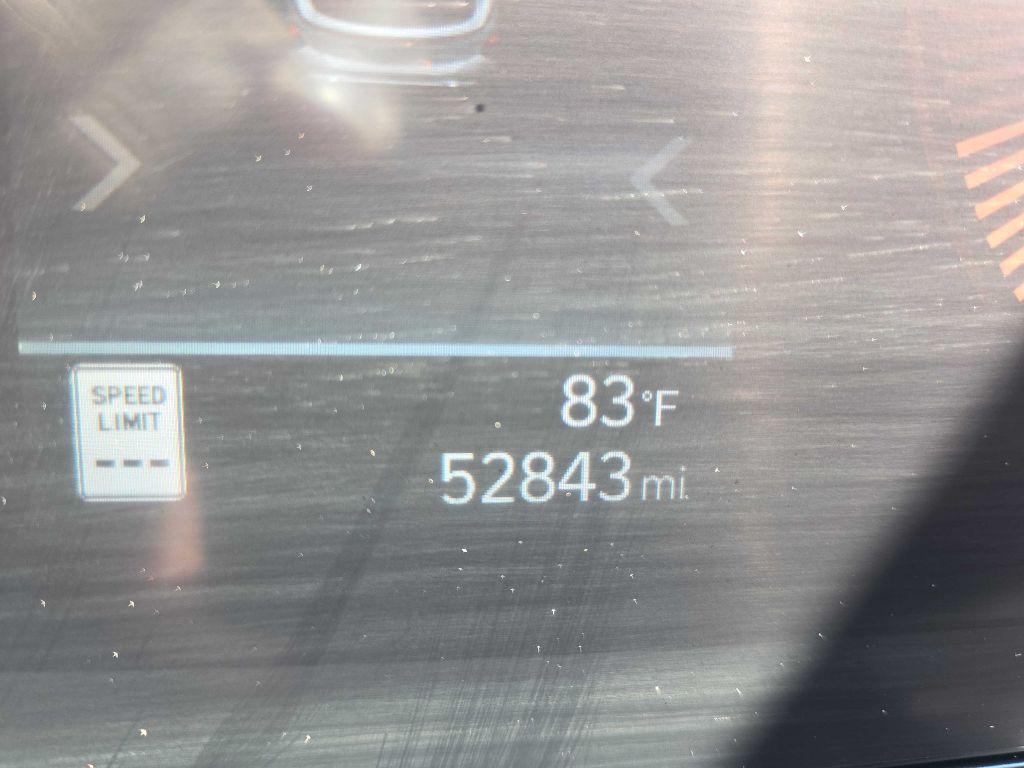 Photo 14 of this HYUNDAI KONA