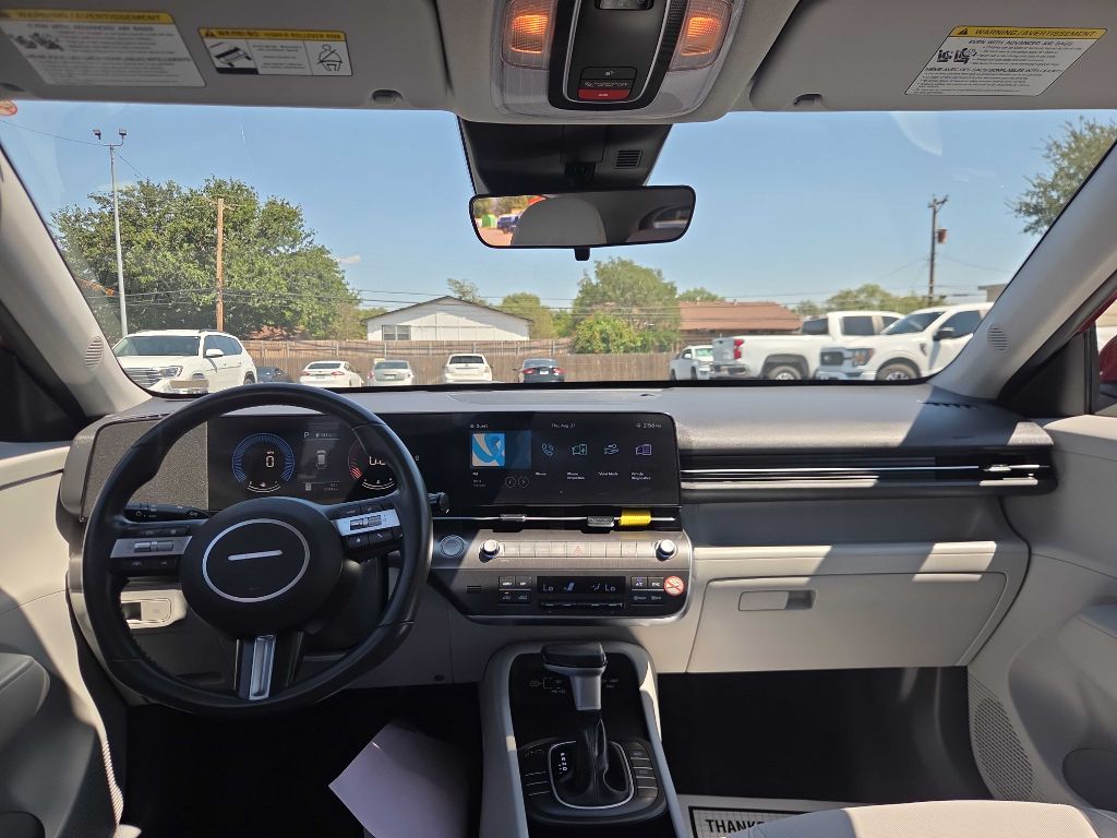 Photo 7 of this HYUNDAI KONA