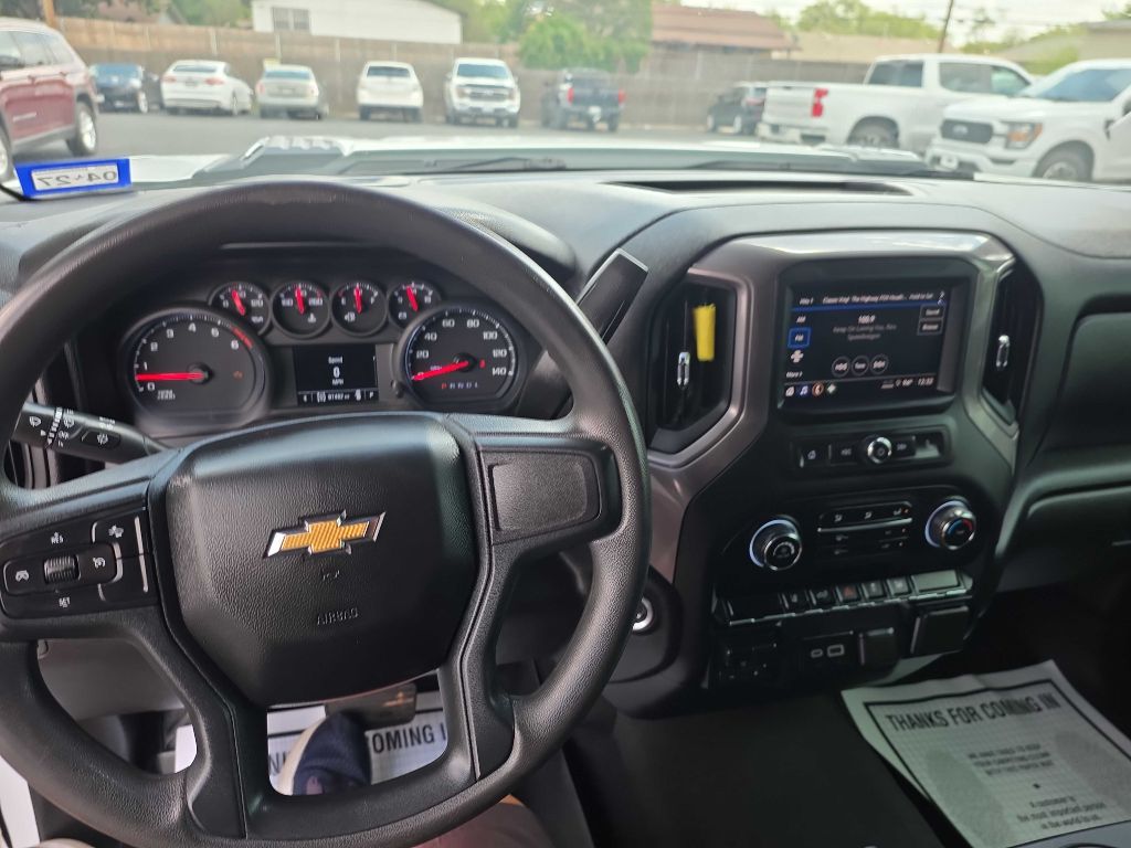 Photo 11 of this CHEVROLET SILVERADO 2500H