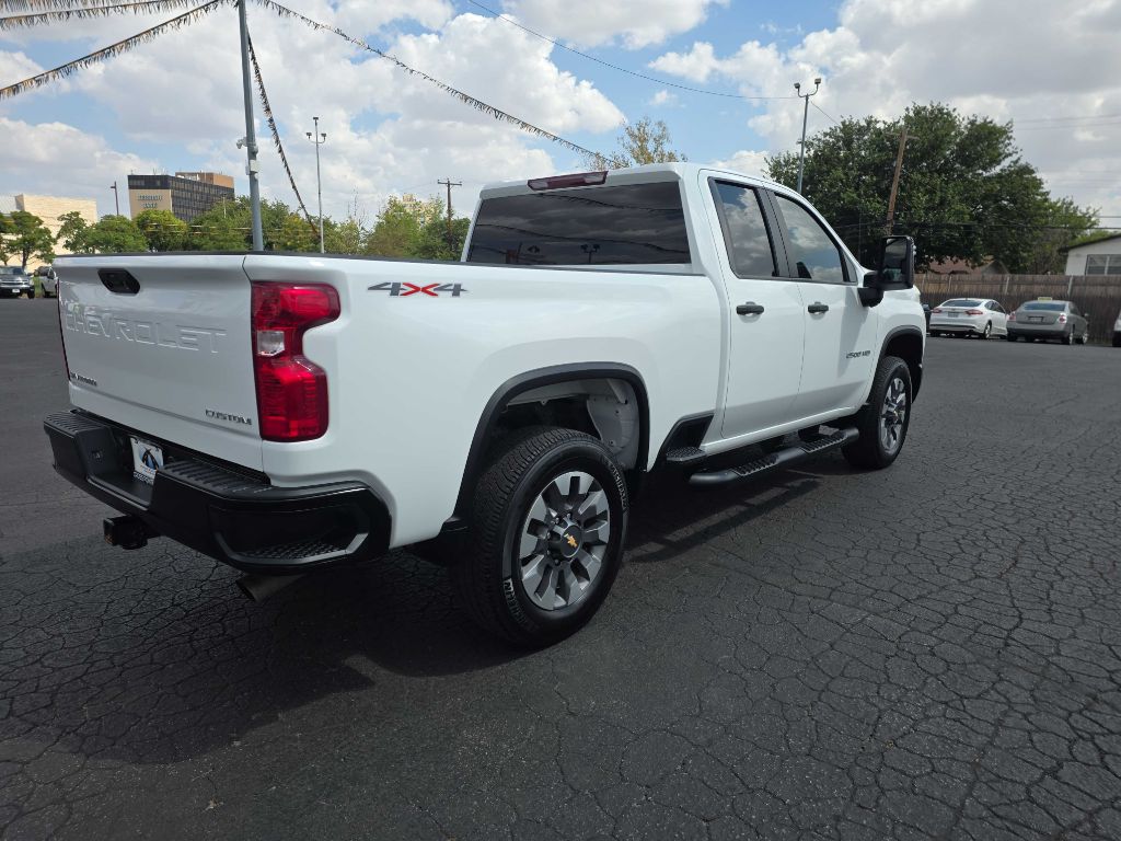 Photo 6 of this CHEVROLET SILVERADO 2500H