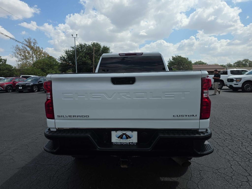 Photo 7 of this CHEVROLET SILVERADO 2500H