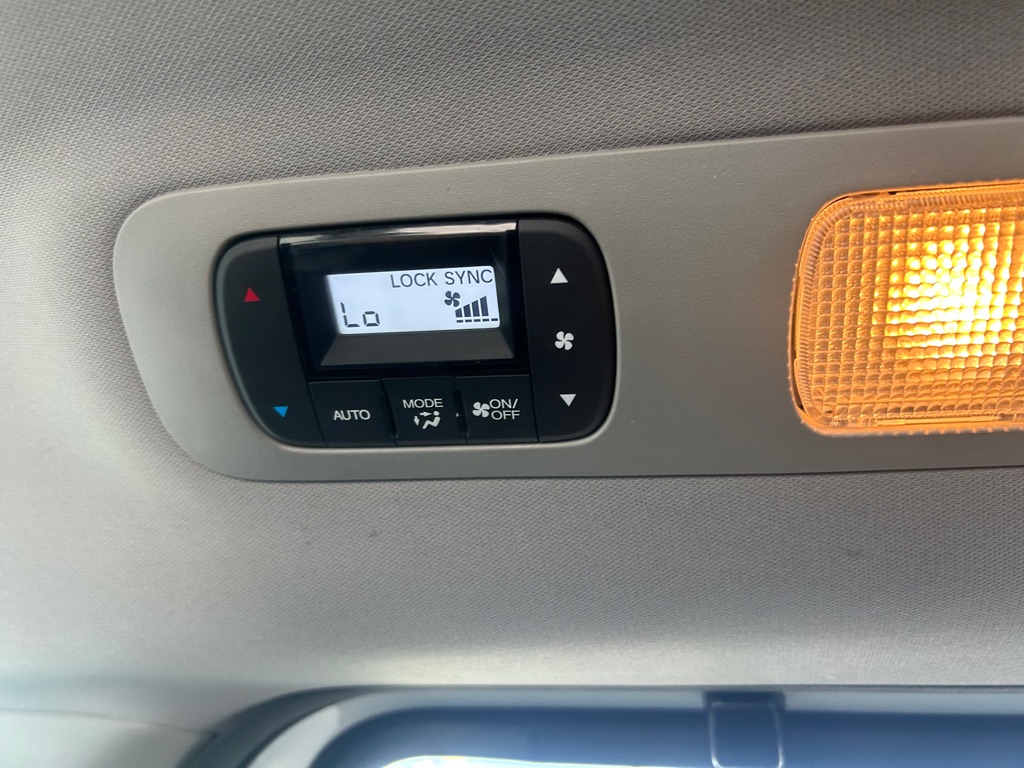Photo 16 of this HONDA ODYSSEY