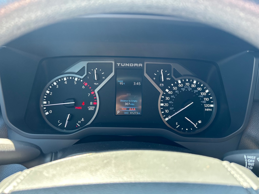 Photo 18 of this TOYOTA TUNDRA