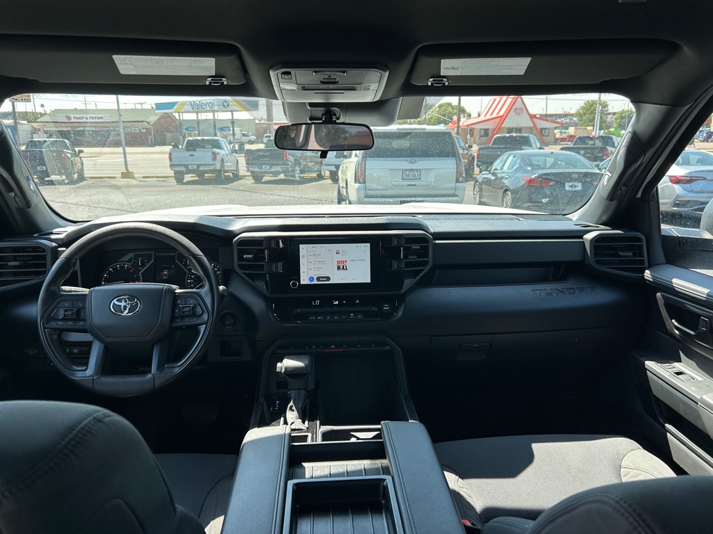 Photo 13 of this TOYOTA TUNDRA