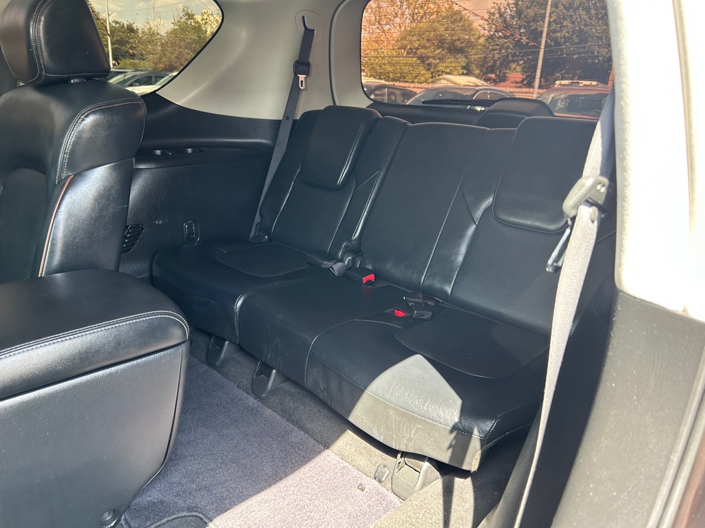 Photo 12 of this NISSAN ARMADA