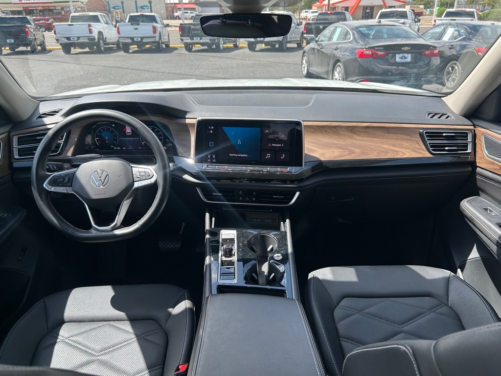 Photo 15 of this VOLKSWAGEN ATLAS