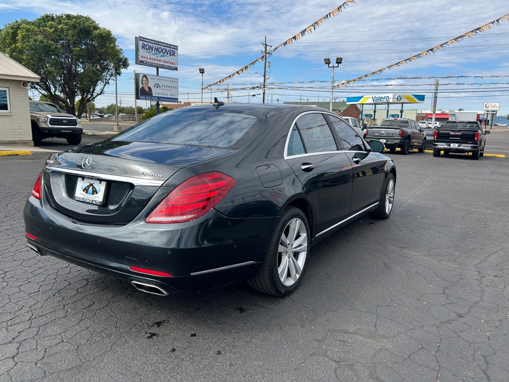 Photo 8 of this MERCEDES-BENZ S-CLASS