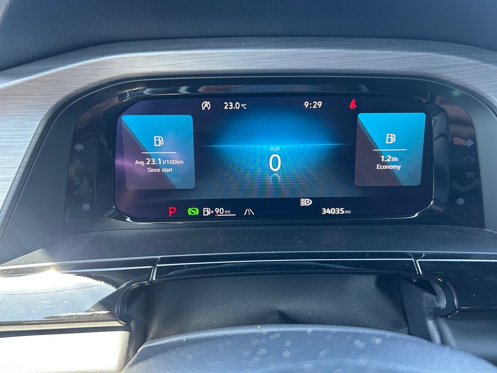 Photo 17 of this VOLKSWAGEN ATLAS CROSS SPO