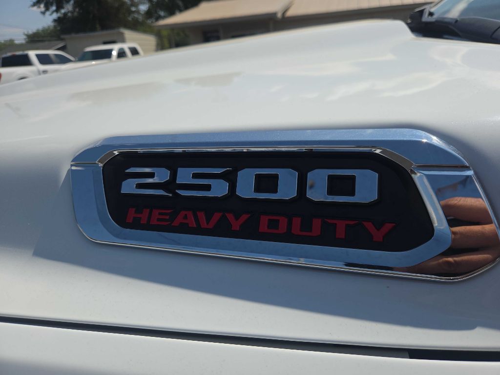 Photo 14 of this RAM 2500