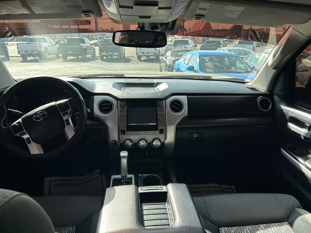 Photo 13 of this TOYOTA TUNDRA