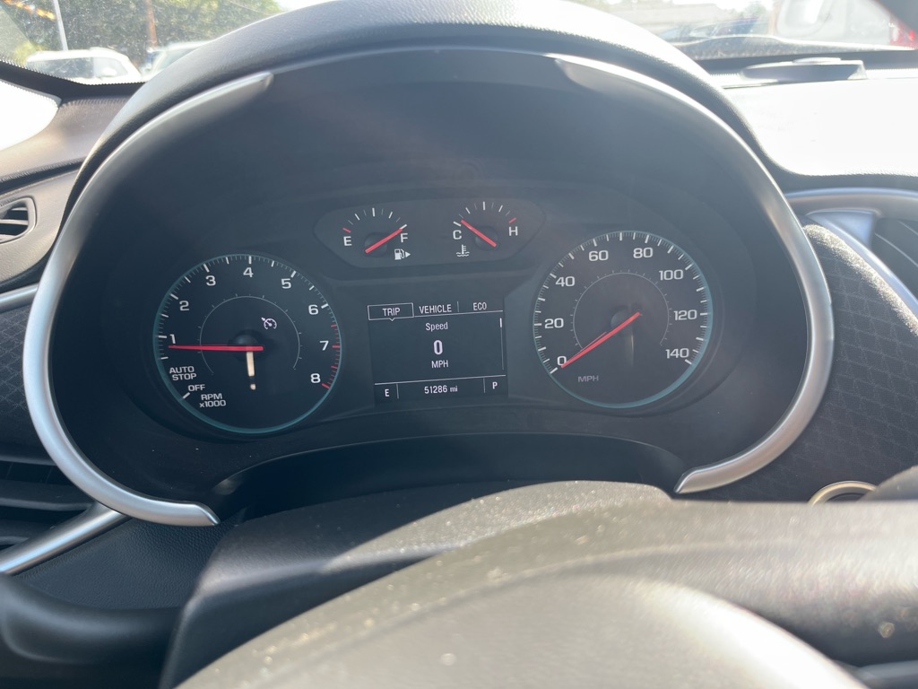 Photo 10 of this CHEVROLET MALIBU