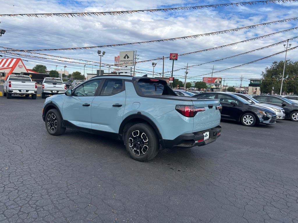 Photo 6 of this HYUNDAI SANTA CRUZ