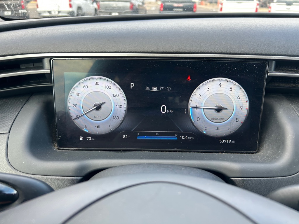 Photo 14 of this HYUNDAI SANTA CRUZ