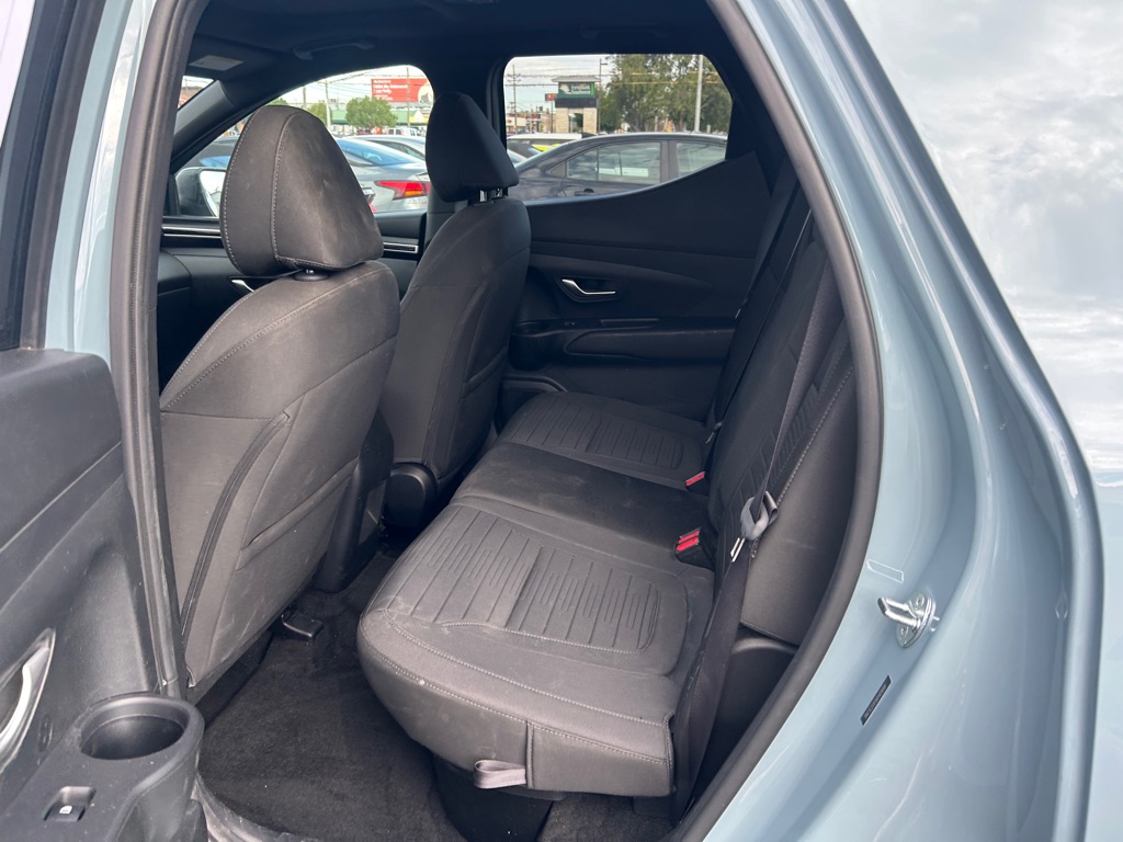Photo 10 of this HYUNDAI SANTA CRUZ
