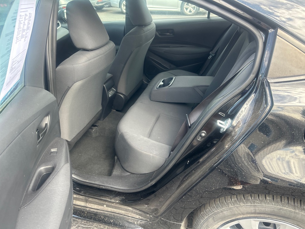 Photo 11 of this TOYOTA COROLLA